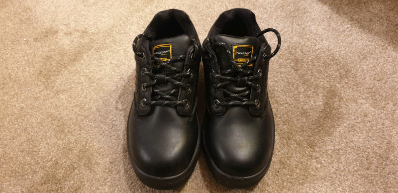 dunlop kansas mens safety shoes